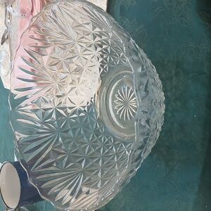 Large Crystal Bowl Salad, fruit punch ETC Vintage